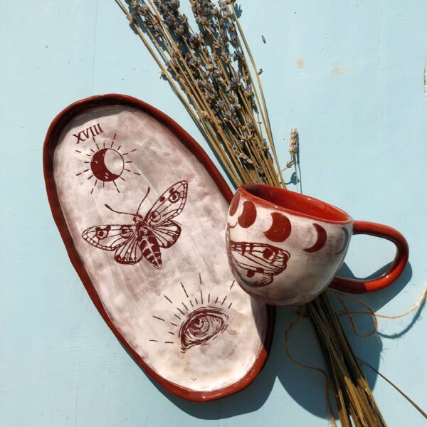 κεραμικό πιάτο νυχτοπεταλούδα ceramic plate moth butterfly